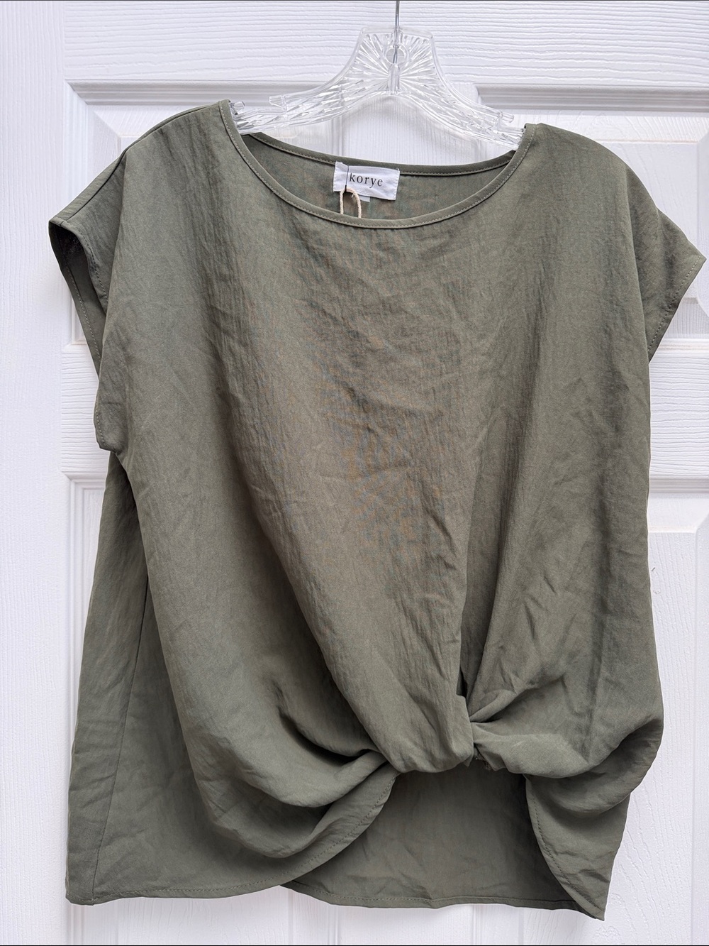 Korye Olive Twist-Front Short Sleeve Women's Top